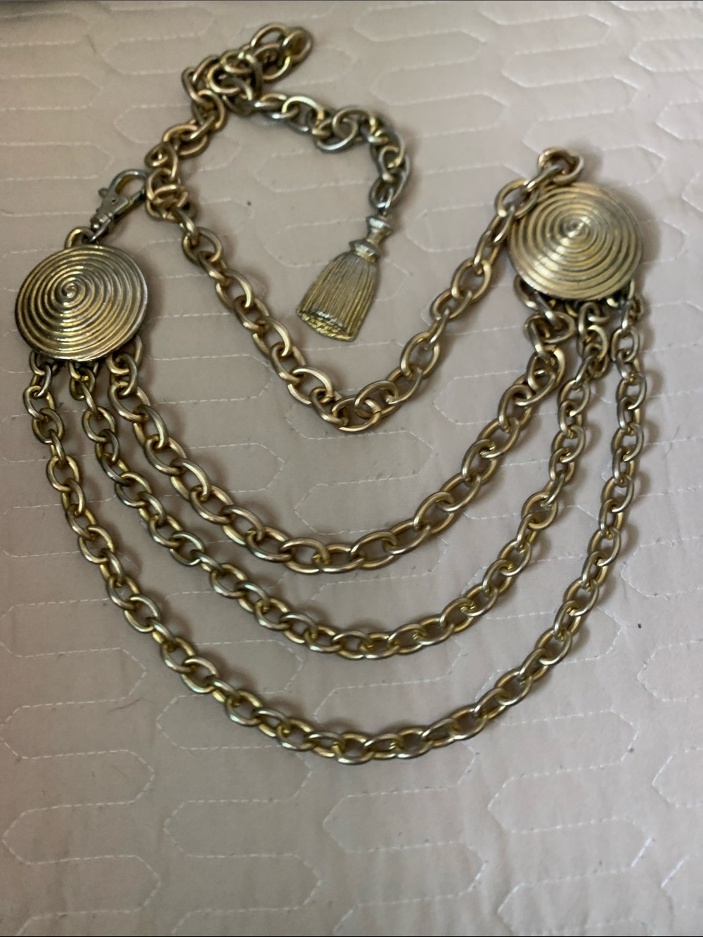 Vintage Gold-Tone Chain Belt with Tassel Accent